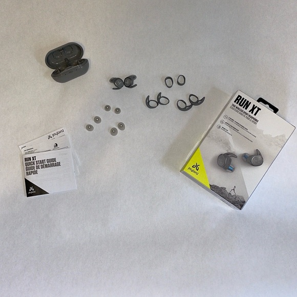 Jaybird Run XT Wireless Sport Earbuds - Picture 2 of 4